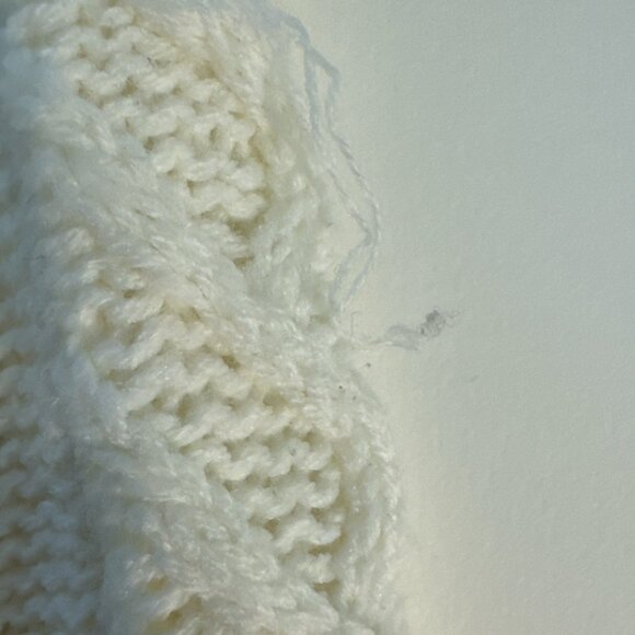 Cold Shoulder Creme Cable Knit Cowl Neck Wms Sz 20 XXL - Picture 9 of 9
